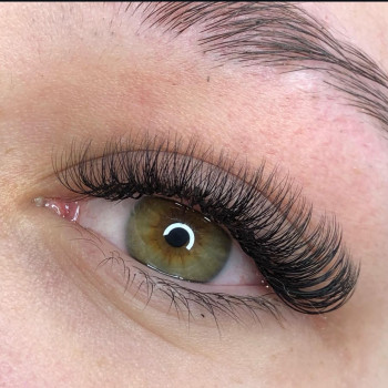 Нарощення вій БЕЗ патчів
                    Салон красоты  Вишнёвое