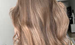 Фарбування волосся Салон красоты Beauty Bar Винница