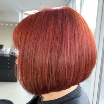 Фарбування волосся
                    Салон краси Beauty Bar Вінниця