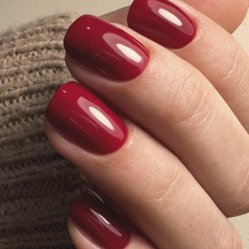 Манікюр та покриття
                    Салон красоты Beauty Bar Винница