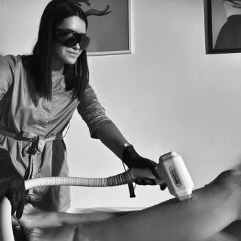 Лазерна епіляція
                    Салон краси Beauty Bar Вінниця