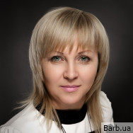 Врач-косметолог Виктория Гнатик на Barb.ua