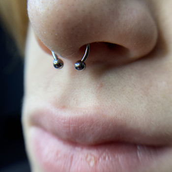 Пірсинг
                    Тату салон TATTOO LAMARCH Київ