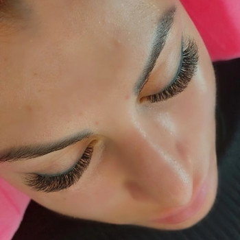 Нарощення, ламінування вій та брів
                    Лешмейкер  Днепр