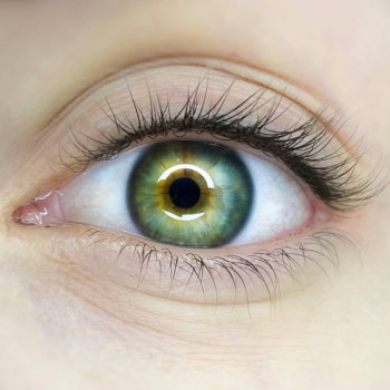 Татуаж стрелок
                    Майстер перманентного макіяжу Анастасия Дніпро