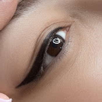 Татуаж стрелок
                    Майстер перманентного макіяжу Анастасия Дніпро