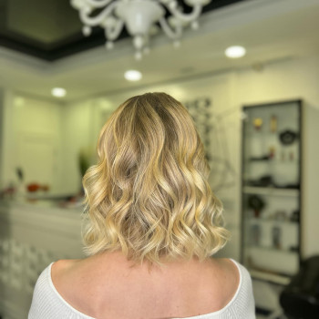 Стрижка жіноча
                    Салон красоты Fargo Киев