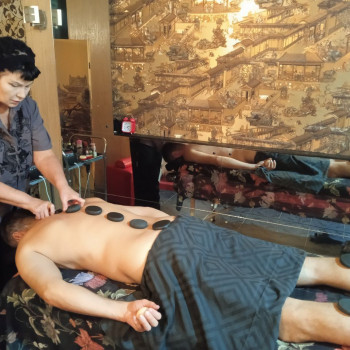 Массаж горячими камнями, банками
                    Массажист Светлана (Sanni) Одесса