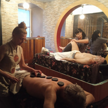 Массаж горячими камнями, банками
                    Массажист Светлана (Sanni) Одесса