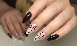 Корекція гелевих нігтів Нігтьова студія Beautiful nails Івано-Франківськ
