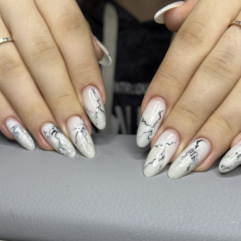 Манікюр та нарощення
                    Майстер манікюру Виктория Тарасенко Краматорськ