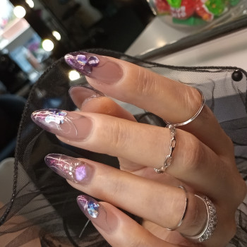 Дизайн
                    Майстер манікюру Наталя Київ