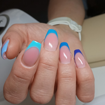 Дизайн
                    Майстер манікюру Наталя Київ