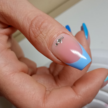 Дизайн
                    Майстер манікюру Наталя Київ