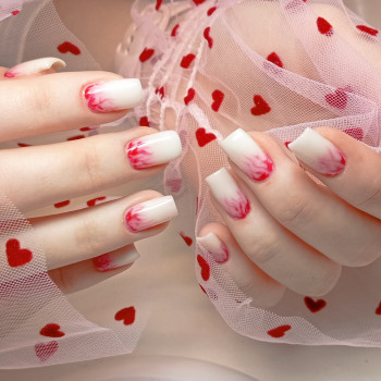 Дизайн
                    Майстер манікюру Наталя Київ