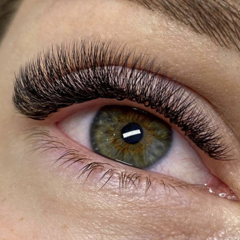 Наращивание ресниц
                    Майстер депіляції Міла Київ