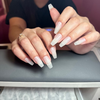 Манікюр
                    Майстер депіляції Міла Київ