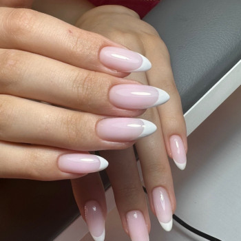 Манікюр
                    Майстер депіляції Міла Київ