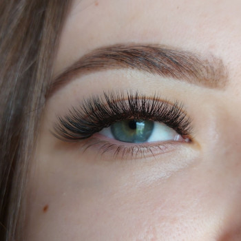 Нарощення вій
                    Мастер перманентного макияжа Елизавета Ивано-Франковск