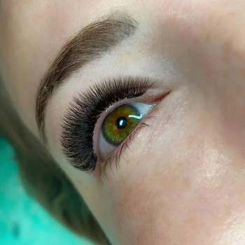 Нарощення вій
                    Мастер перманентного макияжа Елизавета Ивано-Франковск