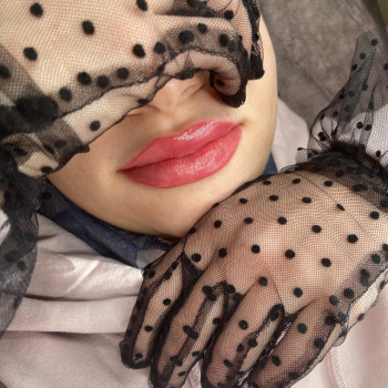 Перманентний макіяж губ
                    Тату мастер Елена Киев