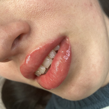 Перманентний макіяж губ
                    Тату мастер Елена Киев