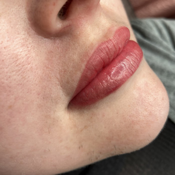 Перманентний макіяж губ
                    Тату мастер Елена Киев