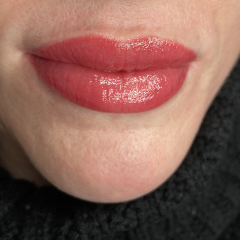 Перманентний макіяж губ
                    Тату мастер Елена Киев