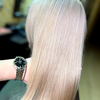 Фарбування волосся
                    Перукар Анна Хмельницький