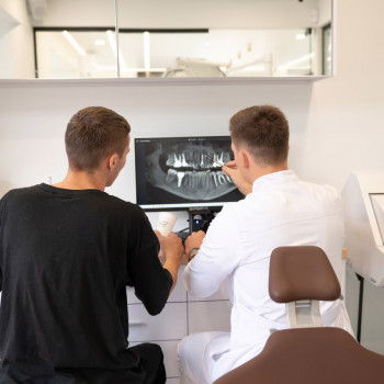 Stetsu̓n Dental Clinic, Черкассы Фото - 6