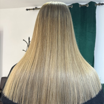 Гарячий ботокс
                    Парикмахер Алёна Киев