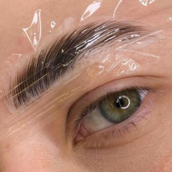 Ламінування брів
 