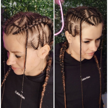 Брейди, коси на каркас, афрозачіски
                    Мастер по наращиванию волос  Запорожье