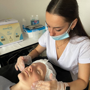 Масаж обличчя 💆🏻‍♀️🌸