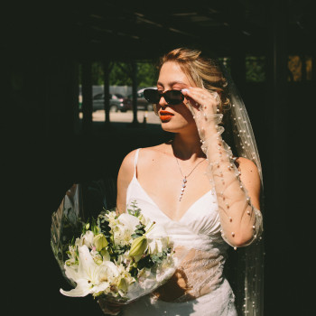 Весільна зйомка

   