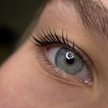 Ламінування вій