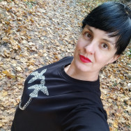 Психолог Аліна Дудік на Barb.ua
