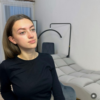 • коррекция бровей воском + покраска бровей краской, фото - бровист Вікторія Мельниченко