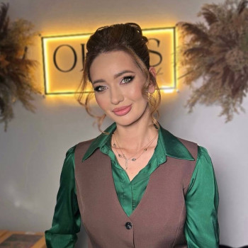 Повний образ (макіяж та зачіска)