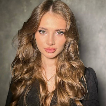 Укладка та макіяж