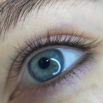 Міжвійка перманентний макіяж