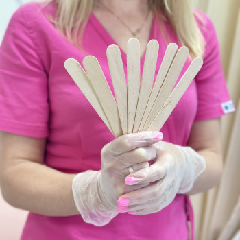 Воскова депіляція
                    Майстер воскової депіляції  Київ