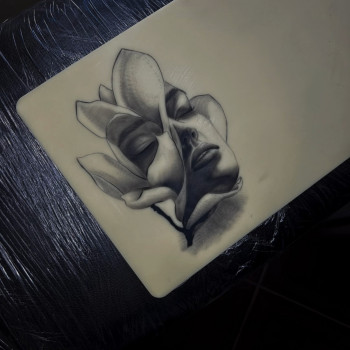 Татуювання
                    Тату майстер Дарина Буча