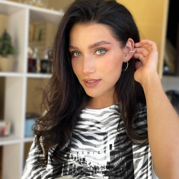 Макіяж вечірній, денний
                    Візажист Юлианна Одеса