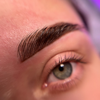 Перманентний макіяж брів
                    Бровист Ангеліна Ивано-Франковск