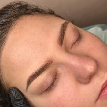 Перманентний макіяж брів
                    Бровист Ангеліна Ивано-Франковск