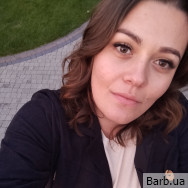 Майстер манікюру Катерина Крічфалушій на Barb.ua