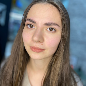 Фарбування і корекція брів
                    Бровіст Алла Полтава