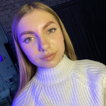 Фарбування і корекція брів
                    Бровіст Алла Полтава