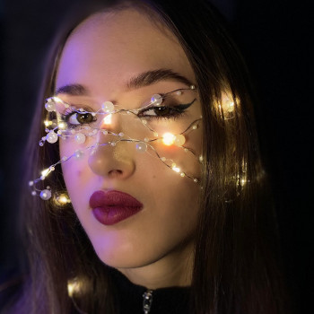 Фарбування і корекція брів
                    Бровіст Алла Полтава